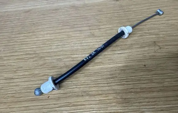 Volvo XC90 Hand brake release cable KV2SX1405