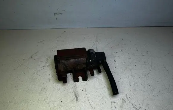 Ford Focus Turbo solenoid valve 70096803 9652570180