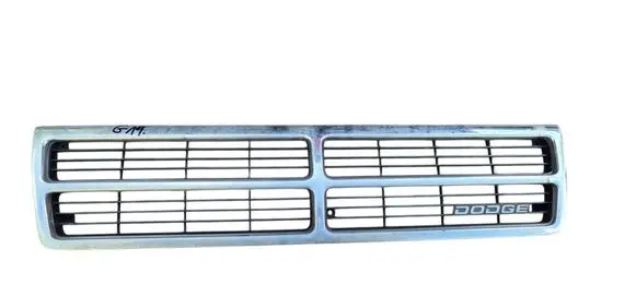 Chrysler Voyager Front grill 4576735