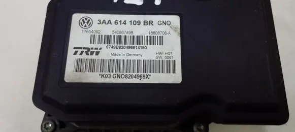 Volkswagen PASSAT B7 ABS Pump 3AA614109BR