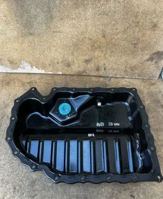 Audi A4 S4 B8 8K Oil sump 06J103600T