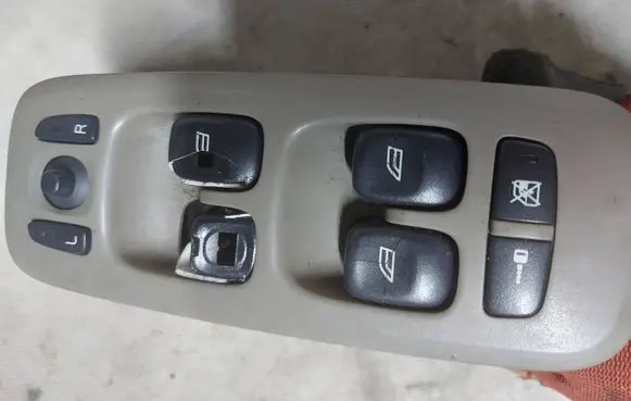 Volvo XC90 Electric window control switch 30746074