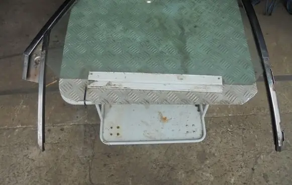 Jaguar XJ SERIE 3 Rear side window