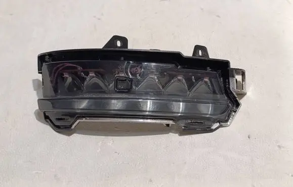 Land Rover Evoque II Mirror indicator light 20916252