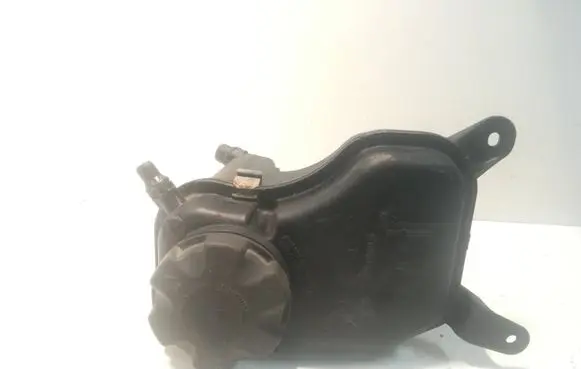 BMW 5 E60 E61 Engine coolant pipe/hose 10617211