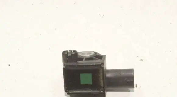BMW iX3 G08 Acceleration sensor 6861319