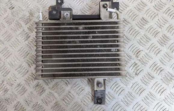 Mitsubishi L200 Gearbox / Transmission oil cooler 