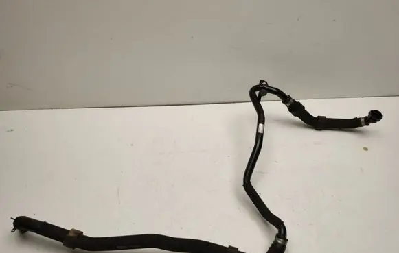 Mercedes-Benz CLS C218 X218 Air intake hose/pipe A2125017284