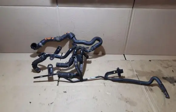 Audi A3 S3 8V Engine coolant pipe/hose