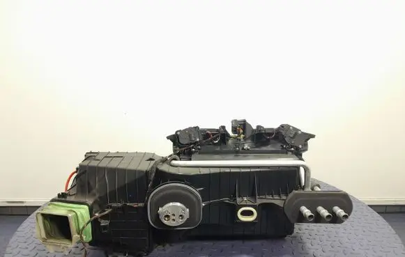 Interior heater climate box assembly