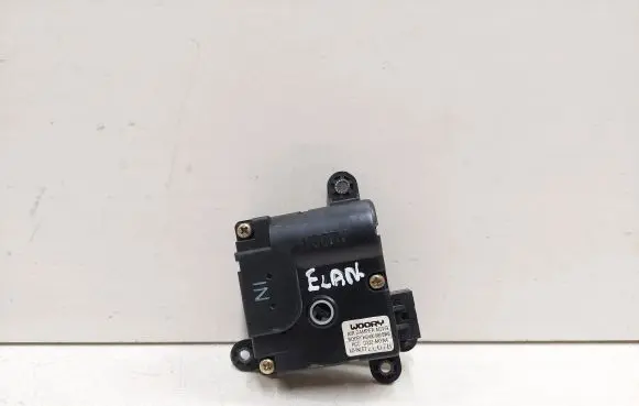Hyundai Elantra Air flap motor/actuator D332AKYAA WD400000