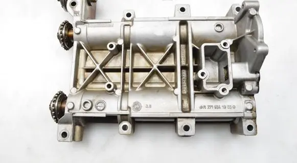 Mercedes-Benz C W204 Balance shaft A2710301771