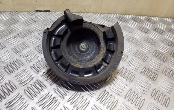 Coil spring mount