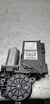 Audi A4 S4 B7 8E 8H Front door window regulator motor 8E1959802B 5WK47006FBF 105841108