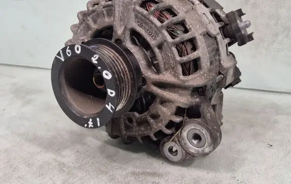 Volvo V60 Generator/alternator 30659580