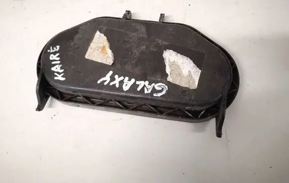 Ford Galaxy Headlight/headlamp dust cover 1305239169