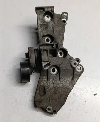 Renault Scenic III - Grand scenic III Generator/alternator bracket 8200669494