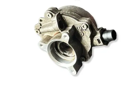 BMW 1 E82 E88 Vacuum pump 7575325