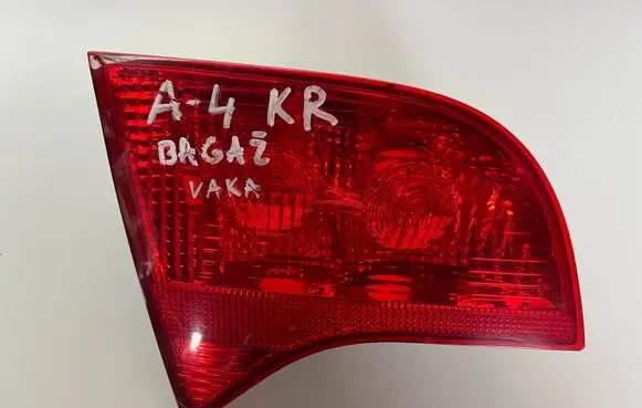 Audi A4 S4 B7 8E 8H Tailgate rear/tail lights 8E9945093 484501 749001