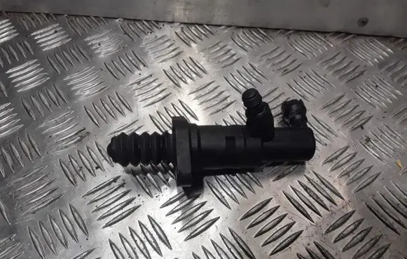 Volkswagen Golf V Clutch slave cylinder 6283000047