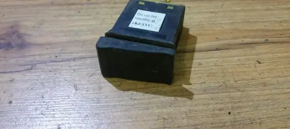 Fog light switch