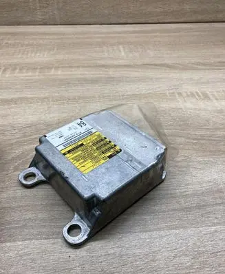 Toyota Avensis T250 Airbag control unit/module 8917005122 232517102