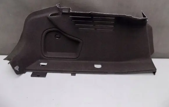 Trunk/boot lower side trim panel