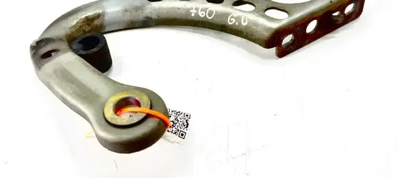 Volvo 760 Tailgate/trunk/boot hinge 