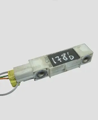 Volvo XC90 Airbag deployment crash/impact sensor 8651755 004996 300703