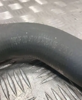 Audi A6 S6 C6 4F Engine coolant pipe/hose 4F0121101