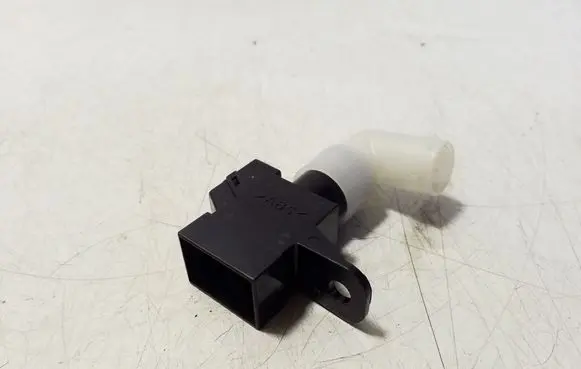 Interior temperature sensor