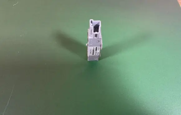 Volvo V70 Airbag deployment crash/impact sensor 9452777 170303