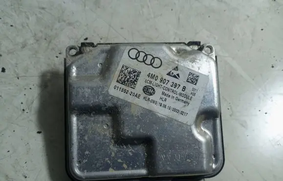 Audi Q7 4M Xenon control unit/module 4M0907397B 01155220AE