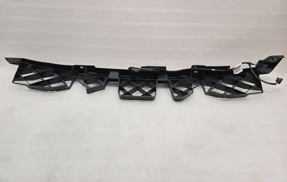 Peugeot 2008 II Rear bumper mounting bracket 9825842380