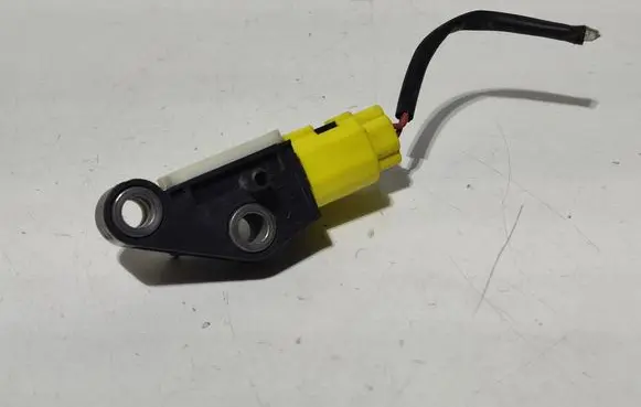 Audi A6 S6 C6 4F Airbag deployment crash/impact sensor 4F0959651