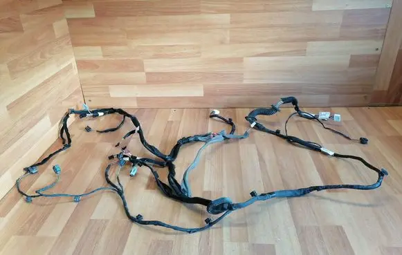 Renault Espace V (RFC) Tailgate/trunk wiring harness 240519374R