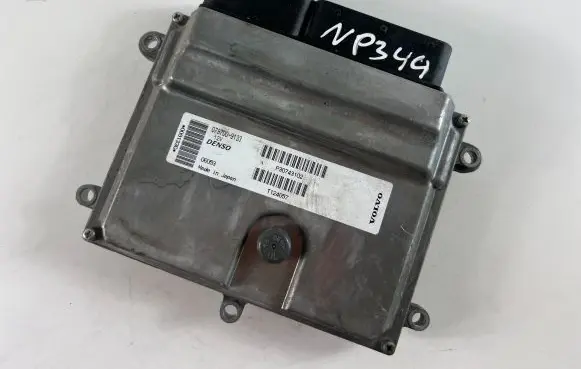 Volvo S40 Engine control unit/module ECU P30743102