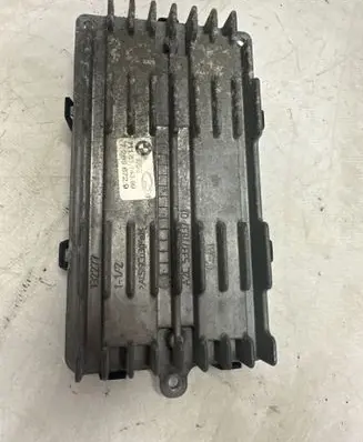 BMW X6 E71 Headlight ballast module Xenon 72686729