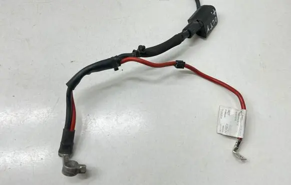 Skoda Octavia Mk3 (5E) Positive cable (battery) 5Q0971228A