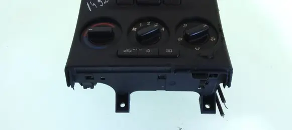 Opel Zafira A Climate control unit 90559839