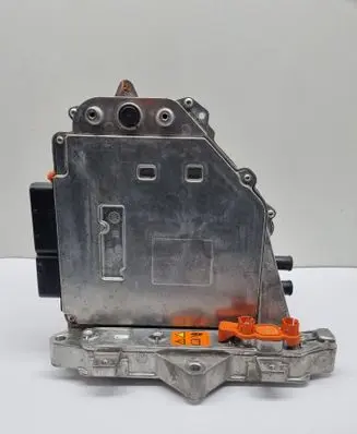 Chrysler Pacifica Voltage converter inverter P05185115AH 05185115AH 05185115