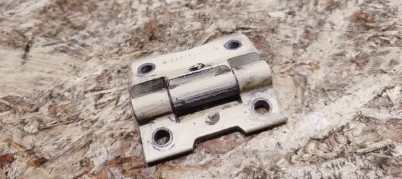 Mercedes-Benz 380 560SEC C126 Front door upper hinge 1237200037