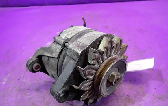 Fiat 500 Cinquecento Generator/alternator 63321160