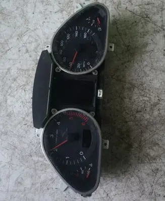 Audi A6 S6 C6 4F Speedometer (instrument cluster) 4F0920950R