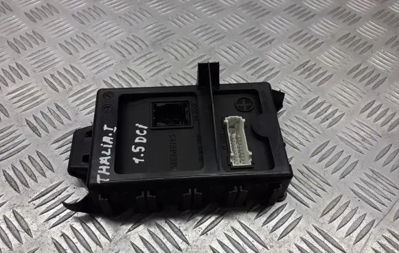 Renault Thalia I Voice control module 8200103749A