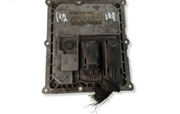 Smart ForTwo I Engine control unit/module 0003107V007 0261205005