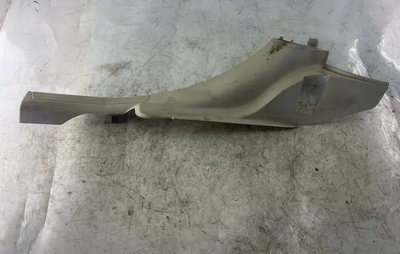 Chrysler 300 - 300C Front sill trim cover 0um62bd1ae