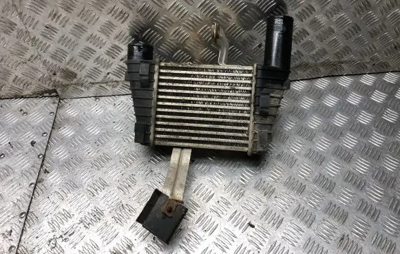 Mitsubishi Colt Intercooler radiator MN130321 A6390900414