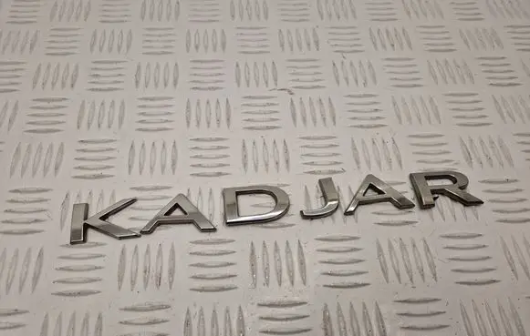 Renault Kadjar Manufacturers badge/model letters 