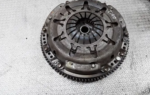 Nissan Almera Tino Clutch set kit